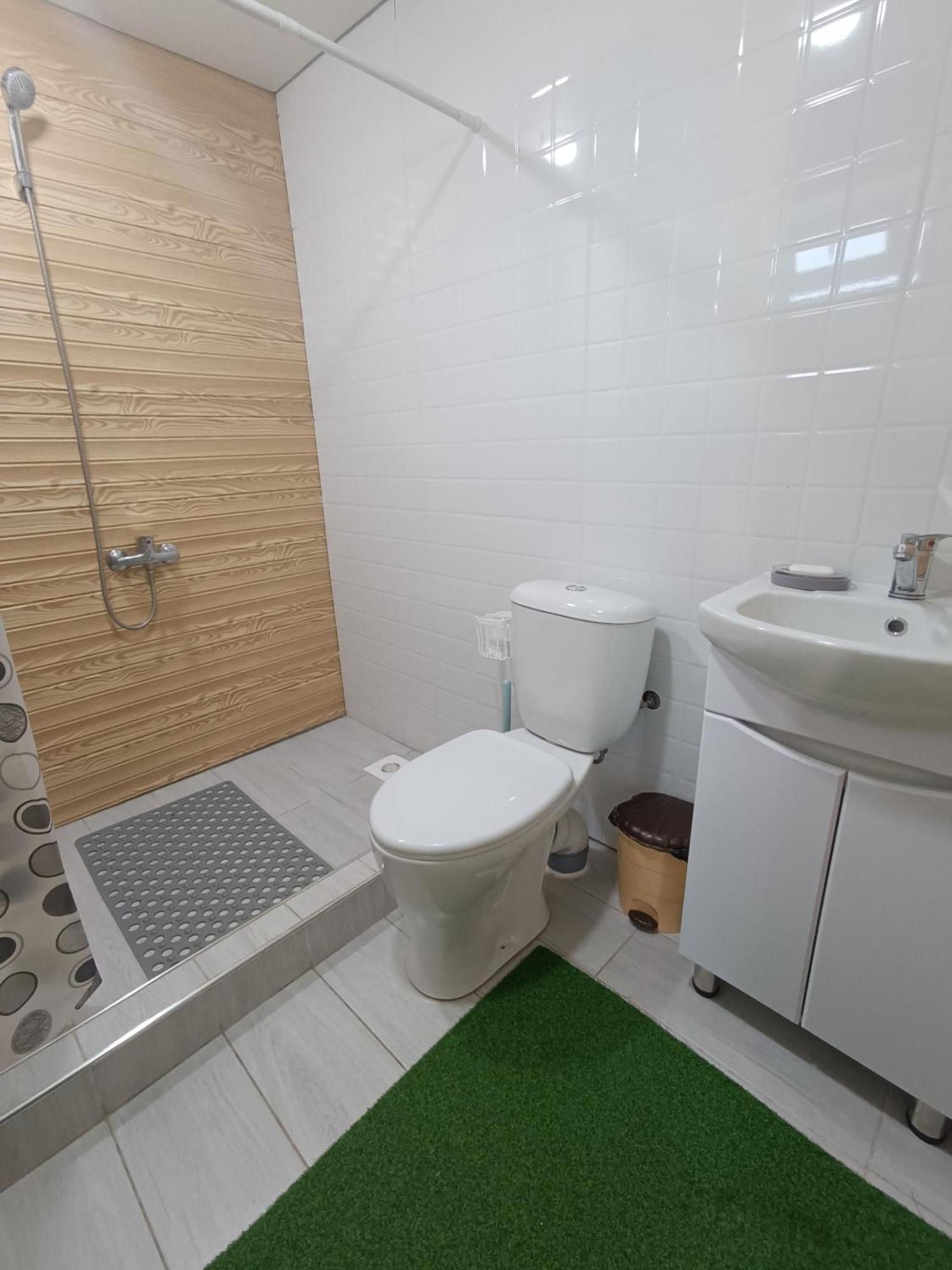 Yurt Stay In Downtown 카라콜 객실 사진
